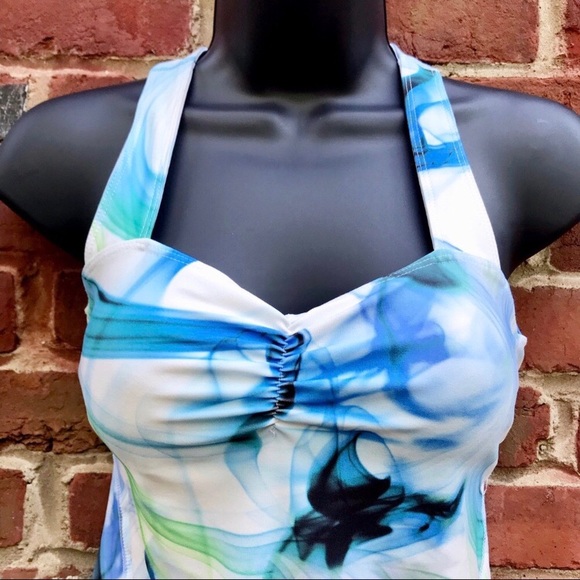 2/$16🚀 🦋ACTIVE Razorback Wide Strap Support Athletic Top - Picture 3 of 8